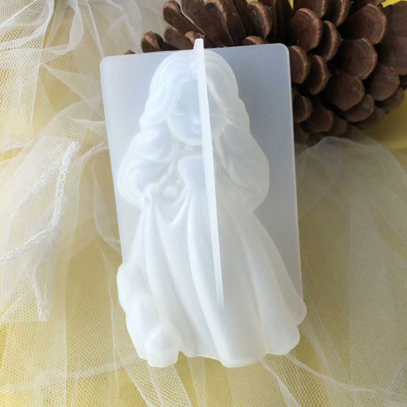 Candle Making Accessories - 3D Sevimli Prenses Silikon Mum Kalıp